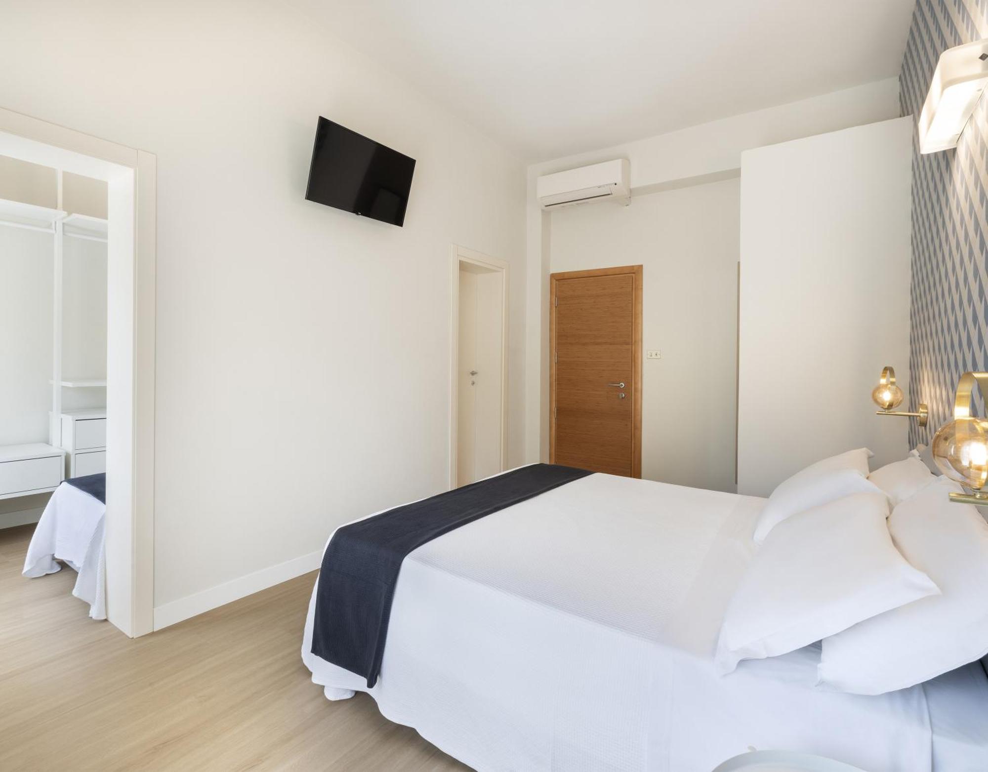 Hotel Buona Fortuna Беллария-Иджеа-Марина Экстерьер фото