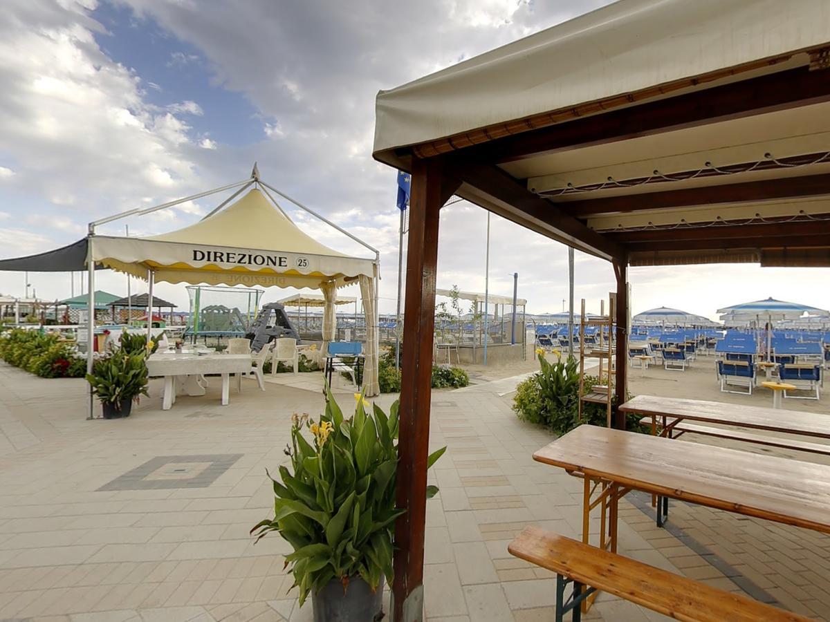 Hotel Buona Fortuna Беллария-Иджеа-Марина Экстерьер фото